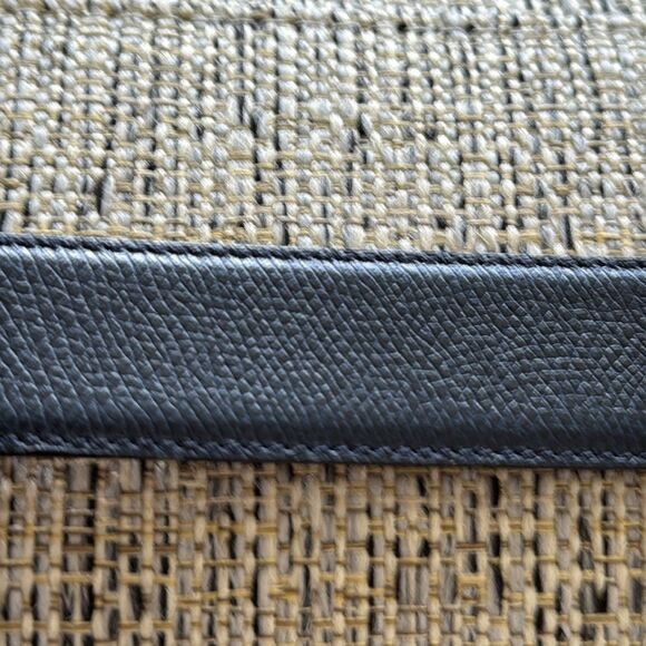 Vintage Saks Fifth Avenue belt - Picture 3 of 5